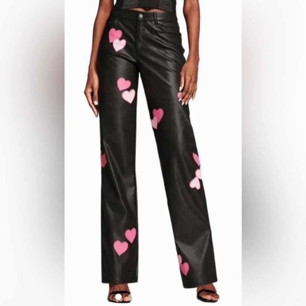 I.AM.GIA Dixxi Black Faux Leather Heart Patches Straight Leg Pants Size Small